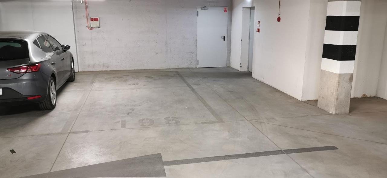 Apartment Flou Premium Z Parkingiem, Plaza 700m *