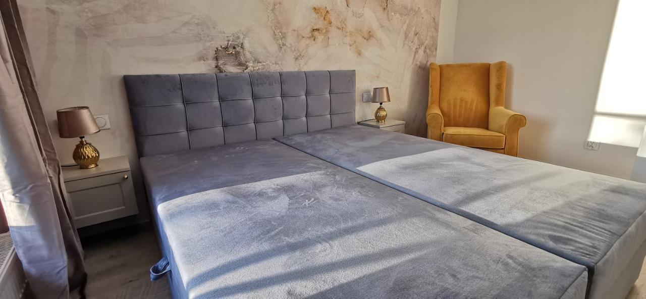 Flou Premium Z Parkingiem, Plaza 700m Apartment